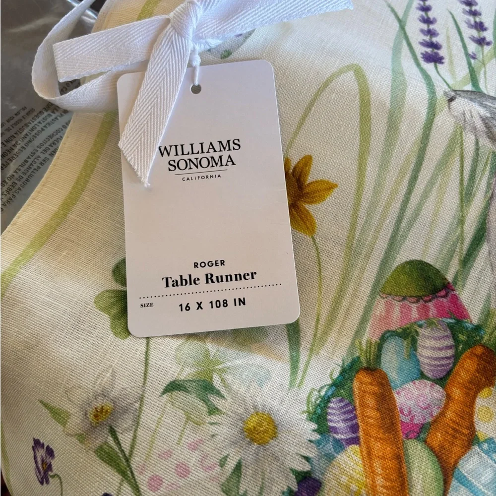 Williams Sonoma NWT Roger Rabbit linen limited edition Easter table runner